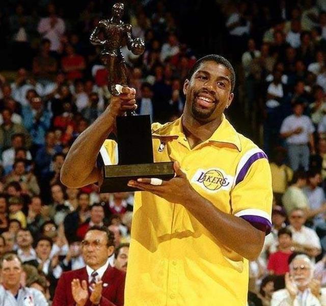 得更多荣誉 得更多荣誉