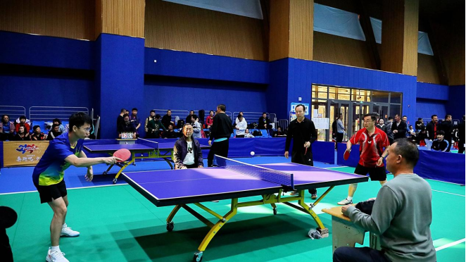 涌的背景下 涌的背景下