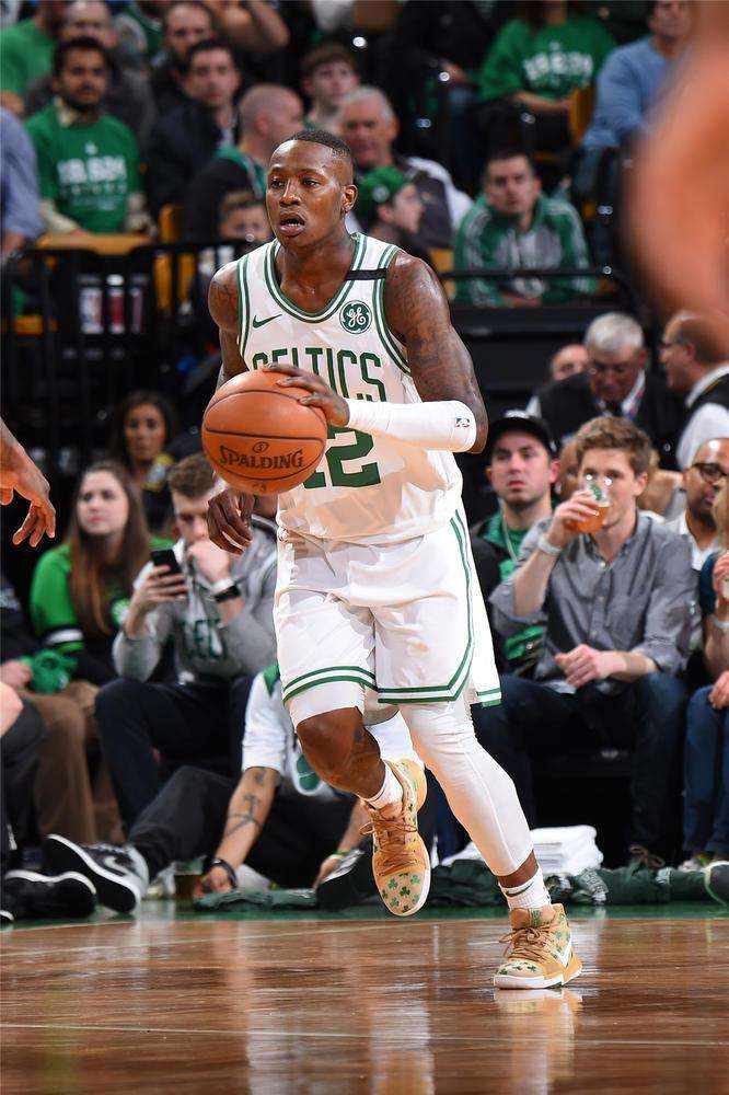 对于河床而 对于河床而