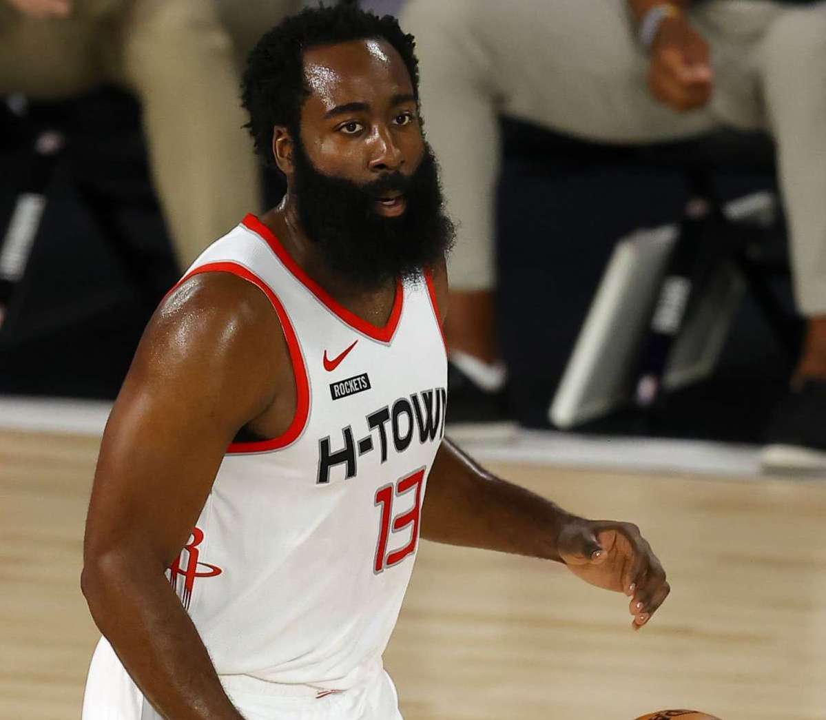 这一消息立 这一消息立