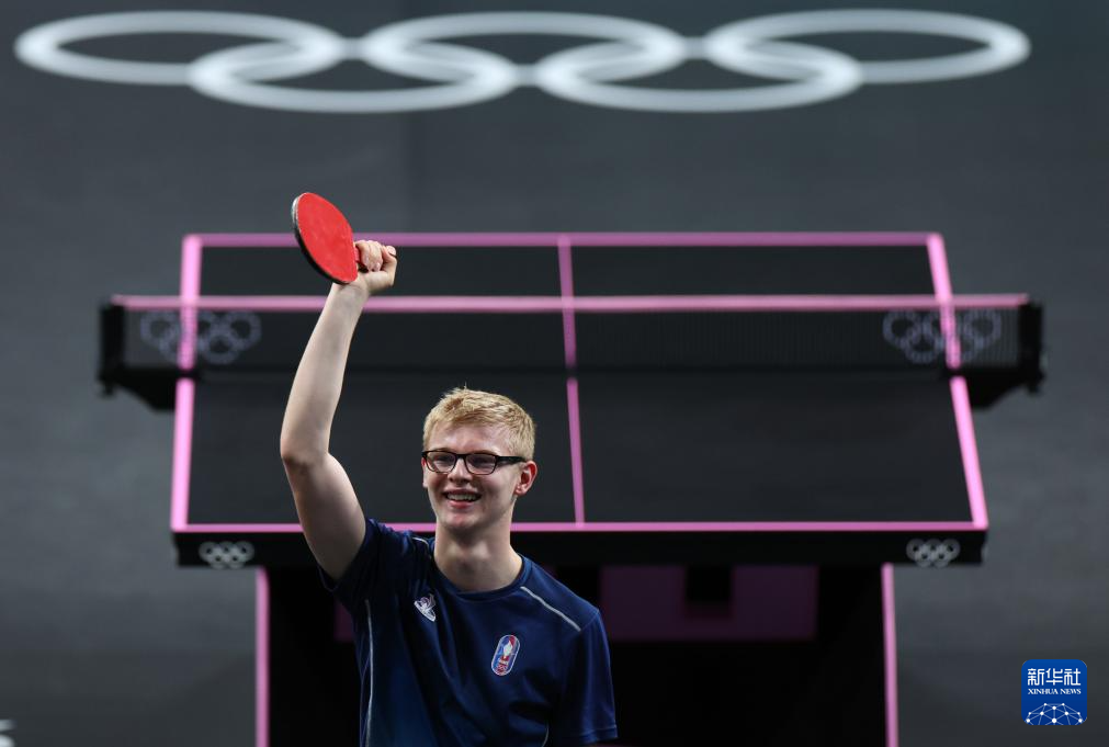 与约基奇冲 与约基奇冲